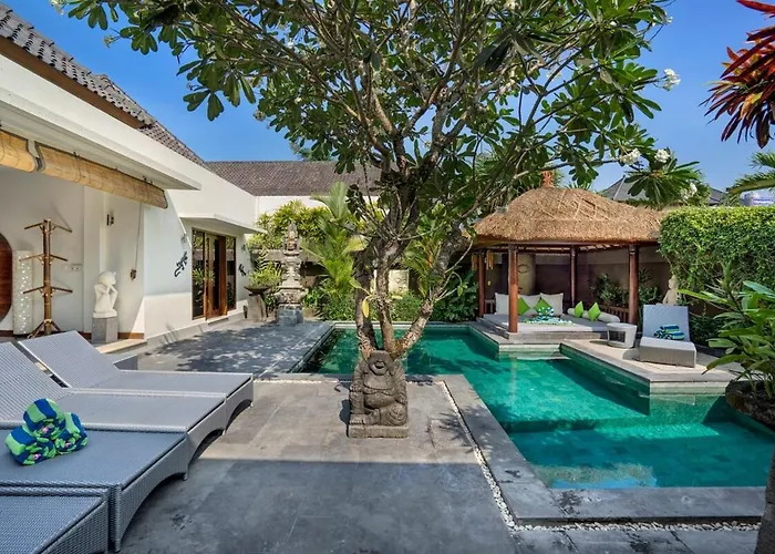 Villa Rumah Besar 5br Private Near Seminyak *