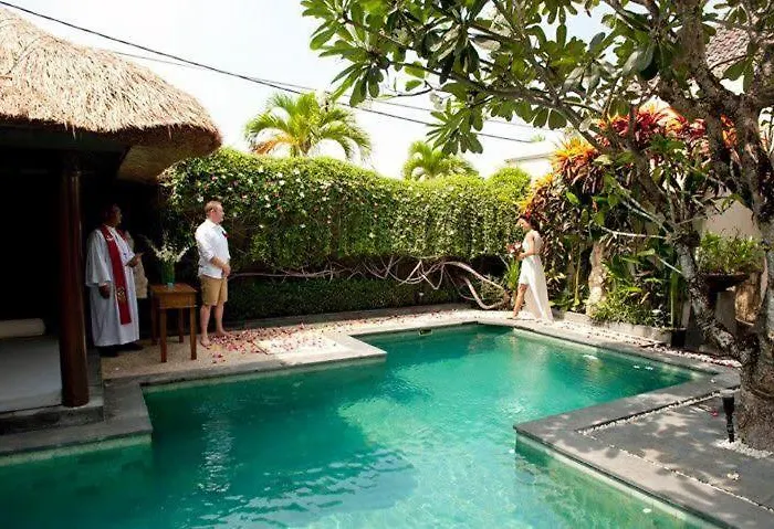 Вилла Rumah Besar 5br Private Near Seminyak *