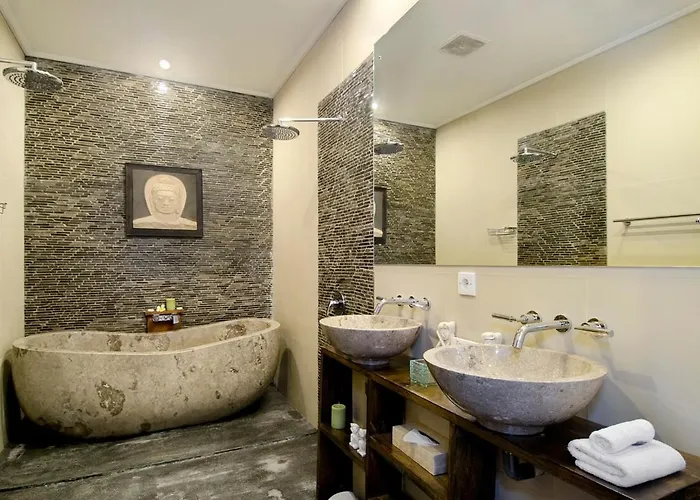 Rumah Besar 5br Private Near Seminyak Вилла