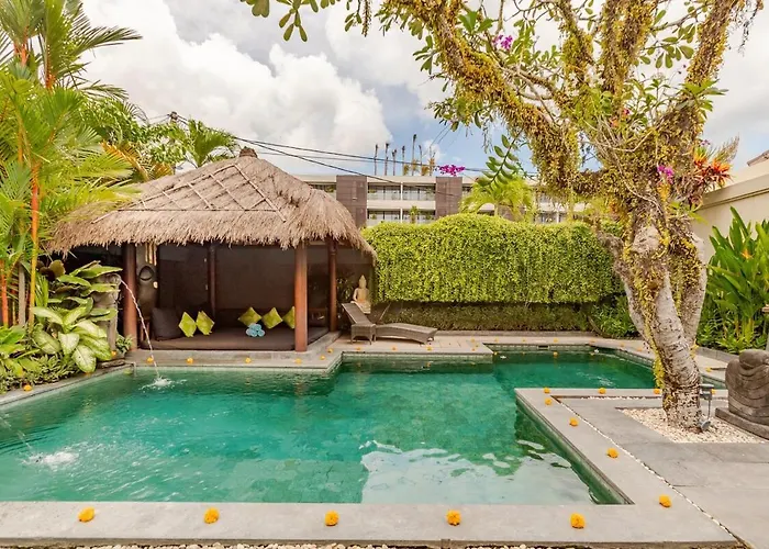 Rumah Besar 5br Private Near Seminyak